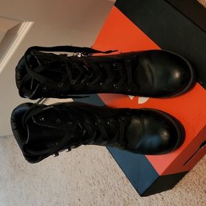 Black lace up boots 3.5 heel height